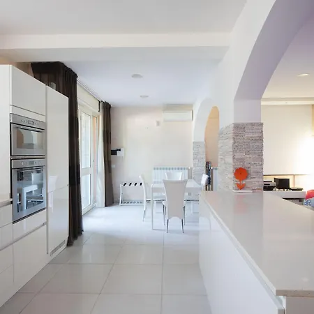 Ennio * チャンピーノ