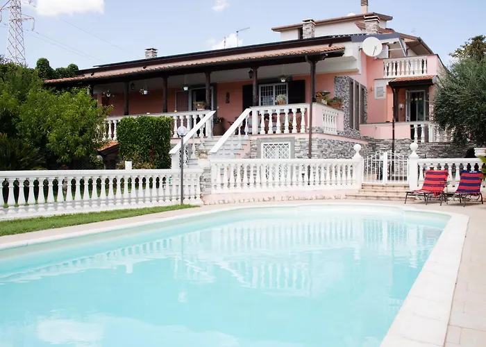 Βίλα Ennio Τσιαμπίνο